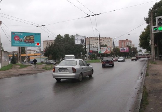 Фото рекламної площини за адресою Металургов ул.