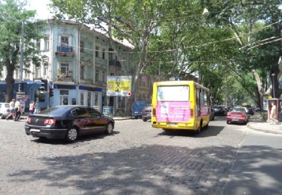 Фото рекламной плоскости по адресу Пушкинская ул., 58 - Б. Арнаутская ул.