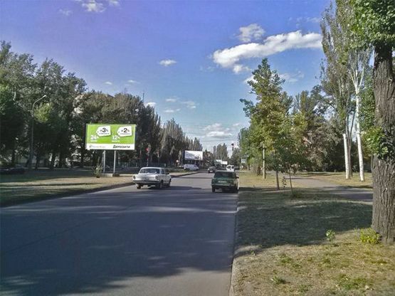 Фото рекламной плоскости по адресу Васякина ул.,17, дв-е к Гагарина пр.