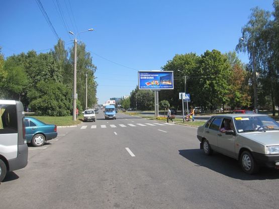 Фото рекламной плоскости по адресу пр-т Юності, 75