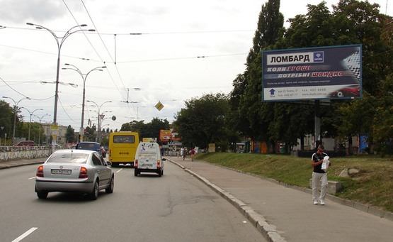 Фото рекламной плоскости по адресу О.Телиги/ст.метро "Дорогожичи"(А)