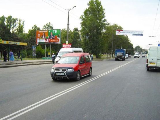 Фото рекламной плоскости по адресу мкр. 5-й Заречный, 5 (ост. "5-й Заречный", ТК " Дывоцвит")