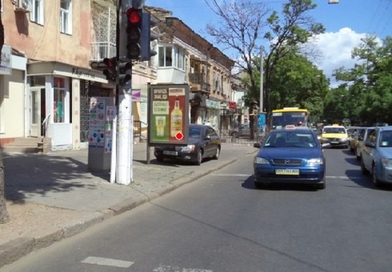 Фото рекламної площини за адресою Екатерининская ул., 80 - М. Арнаутская ул.