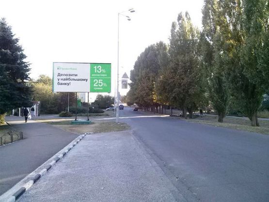 Фото рекламной плоскости по адресу мкр. Всебратское - 2/65 (гост. "Братислава")