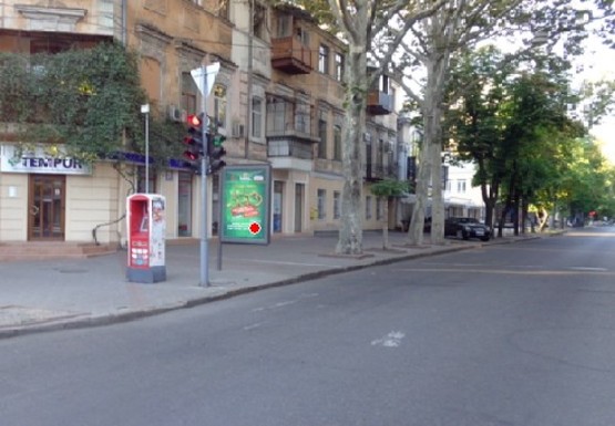 Фото рекламної площини за адресою Екатерининская ул., 31