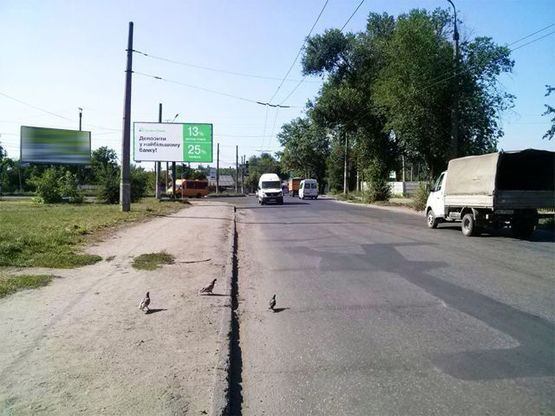 Фото рекламной плоскости по адресу Песочная ул., 15 - Каховская ул., 1, дв-е к Мира пр.