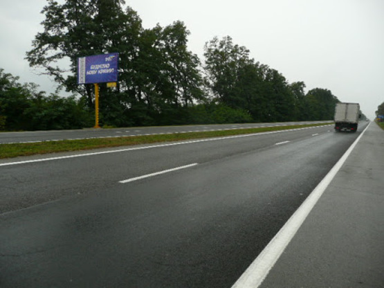 Фото рекламної площини за адресою трасса Киев-Чернигов_км 43+500_правый // в Киев