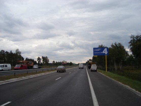 Фото рекламной плоскости по адресу трасса Киев-Обухов-Знаменка_км 32+000_правый // из Киева