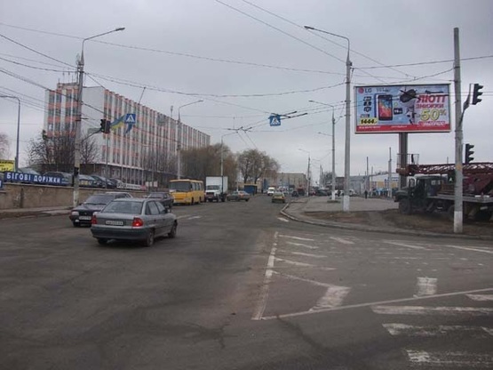 Фото рекламной плоскости по адресу ул. Батогская - ул. Стрелецкая