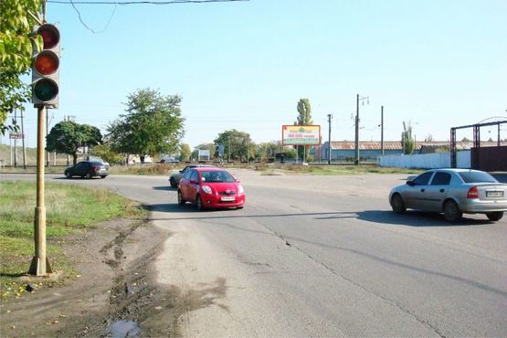 Фото рекламної площини за адресою Овидиопольская дорога /Промрынок "7км", ТЦ "Метро" №3