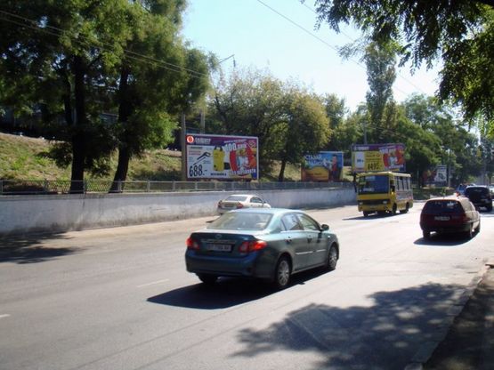 Фото рекламної площини за адресою ул. Приморская / Паркинг №1