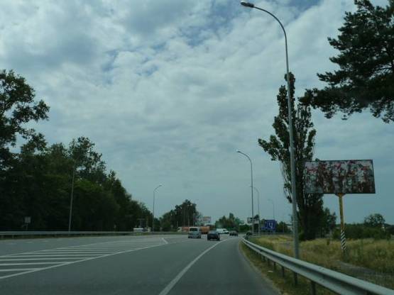 Фото рекламной плоскости по адресу трасса Киев-Ковель-Ягодин_км 29+300_правый // из Киева