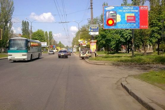 Фото рекламной плоскости по адресу пр.Мира,20 (ост."ул.Южная"), стА
