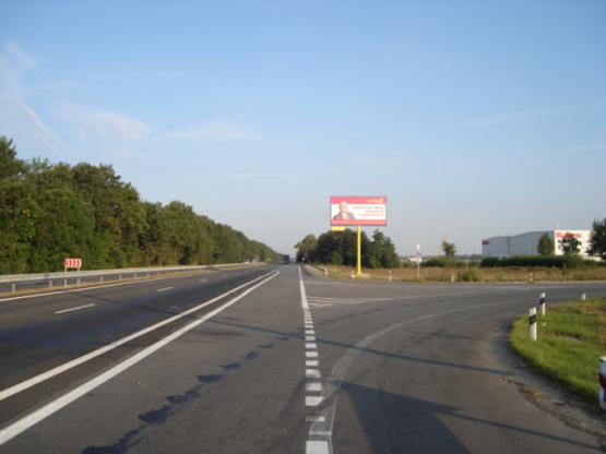 Фото рекламной плоскости по адресу трасса Киев-Чернигов_км 34+900_правый // из Киева