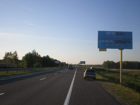 Фото рекламной плоскости по адресу трасса Киев-Обухов-Знаменка_км 30+200_левый // в Киев