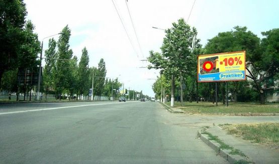 Фото рекламной плоскости по адресу пр.Героев Украины-ост.Школьная под 45 град., стА