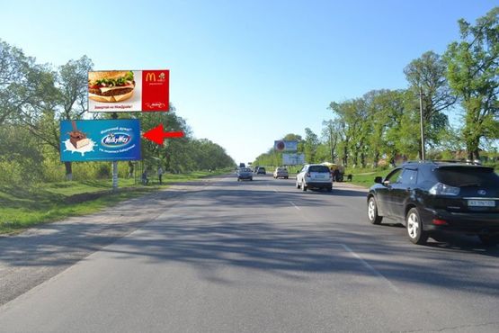 Фото рекламної площини за адресою Малая Даниловка-коттеджный поселок" Поле чудес"-в ст. Дергачей-низ-этажерка №2