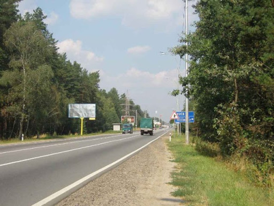 Фото рекламної площини за адресою трасса Киев-Обухов_км 33+350_правый // в Киев