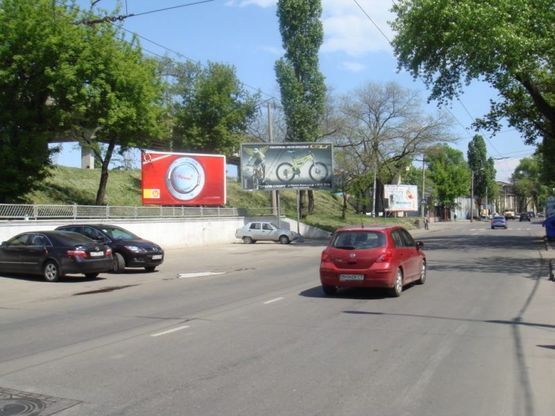 Фото рекламной плоскости по адресу ул. Приморская / Паркинг №2