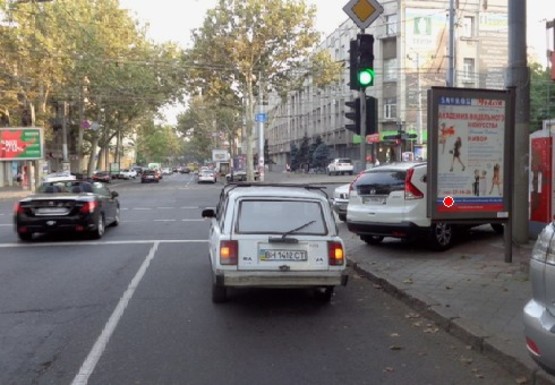 Фото рекламної площини за адресою Ришельевская ул., 16