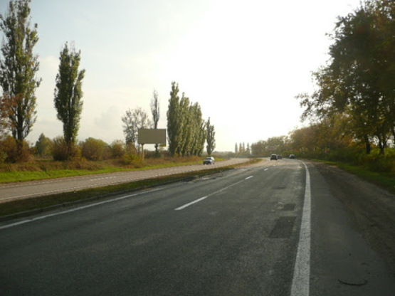 Фото рекламной плоскости по адресу трасса Киев-Одесса_км 45+500_левый // из Киева