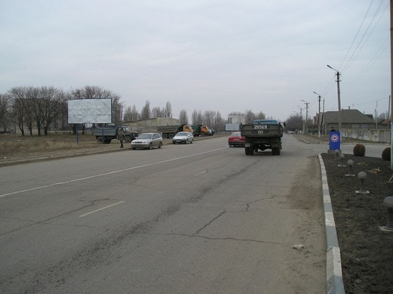 Фото рекламної площини за адресою ул.Гагарина,АЗС" АЛЬБАТРОС",  АЗС "Альбатрос", транспорт.биржа,СТО,Автомагазин,з-д"ГЕМОПЛАСТ"