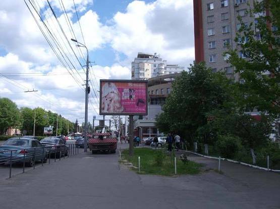 Фото рекламної площини за адресою ул. Пирогова - ул. Литвиненко