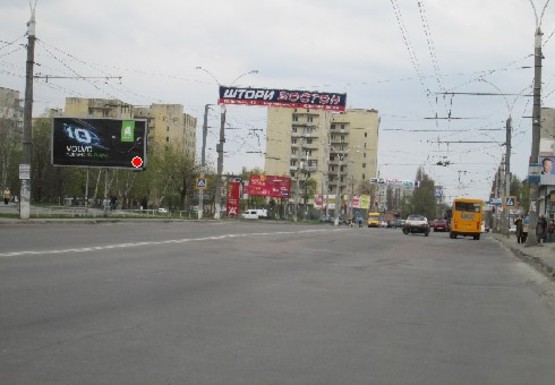 Фото рекламної площини за адресою Лушпы М. пр.