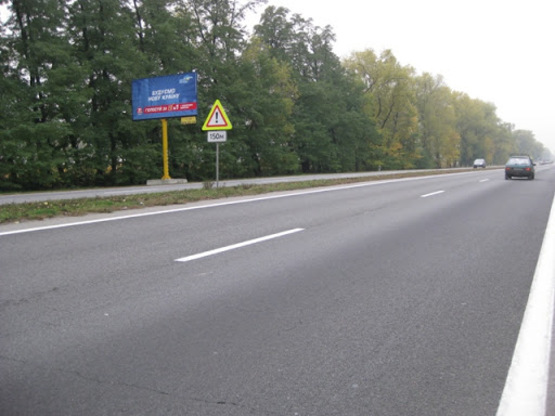 Фото рекламної площини за адресою трасса Киев-Чернигов_км 43+100_правый // в Киев