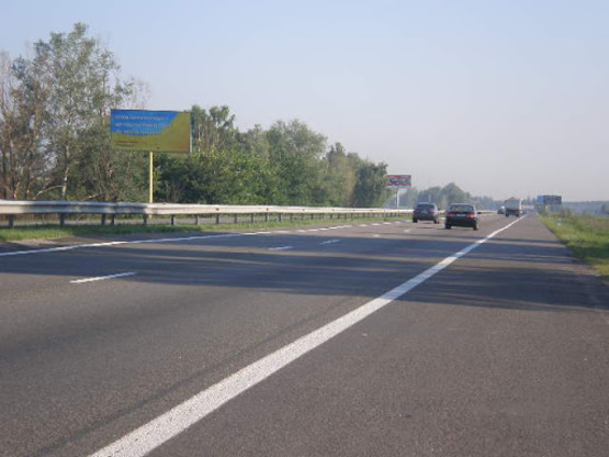 Фото рекламной плоскости по адресу трасса Киев-Обухов-Знаменка_км 30+800_правый // в Киев