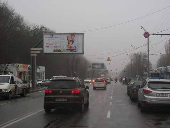 Фото рекламной плоскости по адресу Хмельницкое шоссе (ост. Лесопарк)