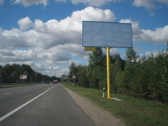 Фото рекламної площини за адресою трасса Киев-Обухов-Знаменка_км 28+500_левый // в Киев