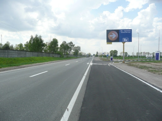 Фото рекламної площини за адресою трасса Северо-Восточный обход км 13+700 правый // из Киева