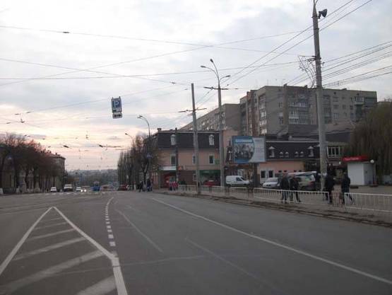 Фото рекламной плоскости по адресу пр. Коцюбинского - ул. Нансена (Терра Маре)