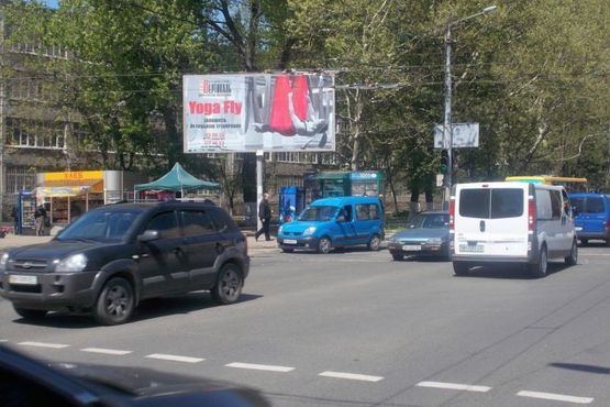 Фото рекламної площини за адресою ул. Ак. Королева (Обл. ГАИ)