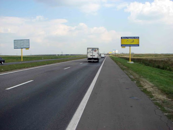 Фото рекламної площини за адресою трасса Киев-Чернигов_км 24+200_правый // из Киева