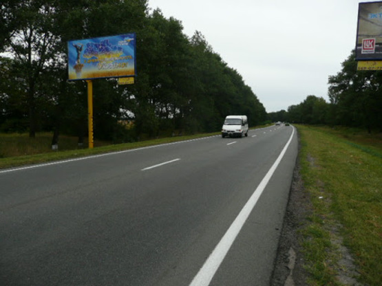 Фото рекламной плоскости по адресу трасса Борисполь-Днепропетровск_км 6+450_левый // из Киева