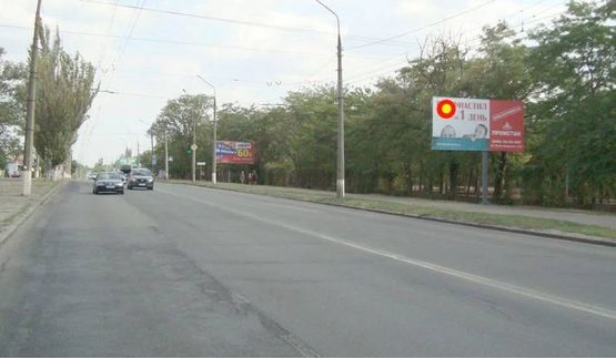 Фото рекламной плоскости по адресу Херсонское шоссе-Зоопарк, под 90 град., стА