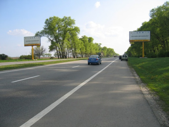 Фото рекламної площини за адресою трасса Киев-Чернигов_км 41+200_левый // в Киев