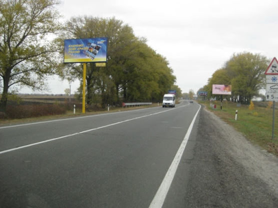 Фото рекламной плоскости по адресу трасса Борисполь-Днепропетровск_км 1+100_левый // из Киева