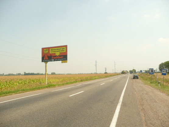 Фото рекламной плоскости по адресу трасса Северо-Восточный обход км 12+150 правый // в Киев