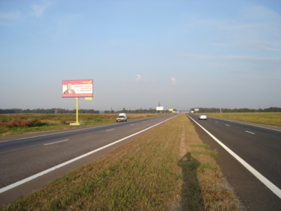 Фото рекламної площини за адресою трасса Киев-Чернигов_км 24+600_правый // в Киев