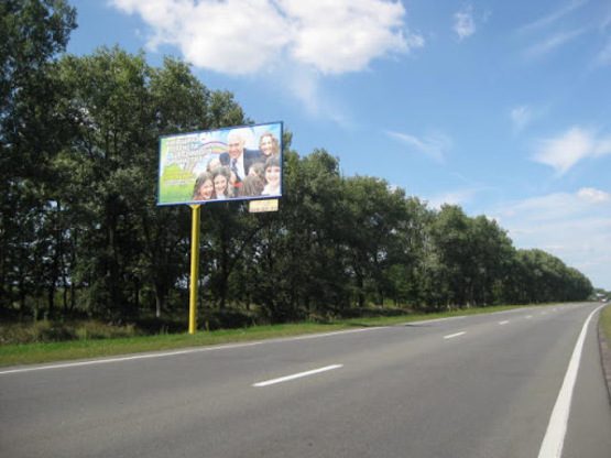 Фото рекламної площини за адресою трасса Борисполь-Днепропетровск_км 6+500_правый // в Киев