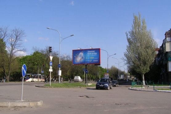 Фото рекламної площини за адресою Жовтневий просп. - Авангардна вул. (призма)