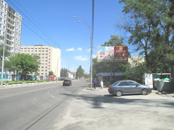 Фото рекламной плоскости по адресу ул.О.Трутенко,7 (к Амурской пл. и ст.м.Васильковская")