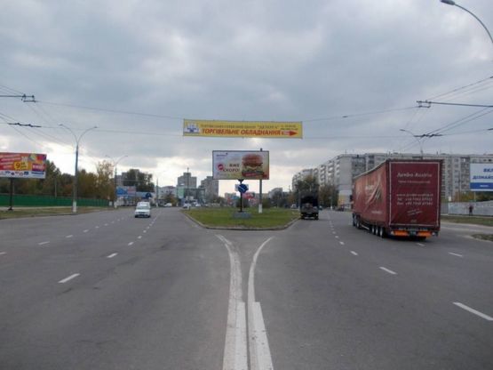 Фото рекламної площини за адресою Михайла Лушпи просп., 8 (Банк "Правекс")