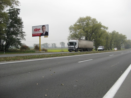 Фото рекламної площини за адресою трасса Киев-Чернигов_км 41+850_правый // в Киев