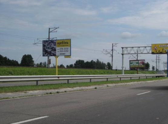 Фото рекламної площини за адресою трасса Киев-Обухов-Знаменка_км 22+100_левый // из Киева