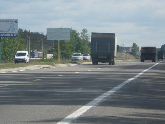 Фото рекламной плоскости по адресу трасса Киев-Обухов-Знаменка_км 35+700_левый // из Киева