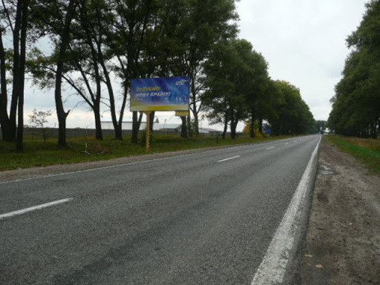 Фото рекламной плоскости по адресу трасса Киев-Сумы_км 34+550_правый // в Киев